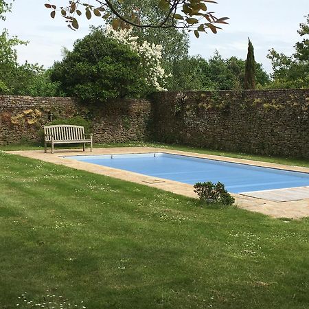 Bed and Breakfast Manoir Des Bords De Rance Plouer-sur-Rance Екстер'єр фото
